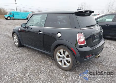 2011 Mini Cooper S from USA, damaged, VIN WMWSV3C5XBTY22791